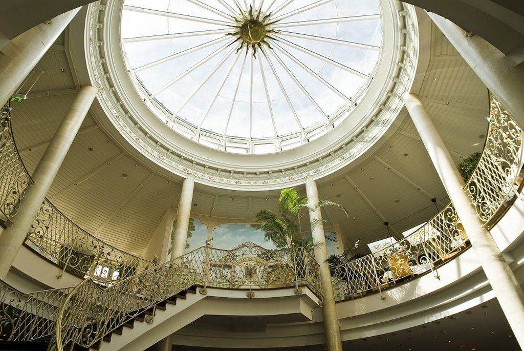 Vila Vita Rosenpark Marburg Zewnętrze zdjęcie The interior of the hotel